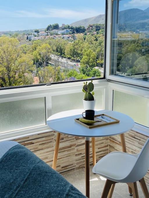 Alterhome Luminoso Estudio Con Piscina Y Maravillosas Vistas Torremolinos Ngoại thất bức ảnh