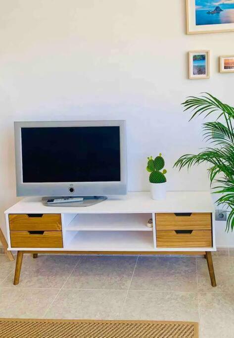 Alterhome Luminoso Estudio Con Piscina Y Maravillosas Vistas Torremolinos Ngoại thất bức ảnh
