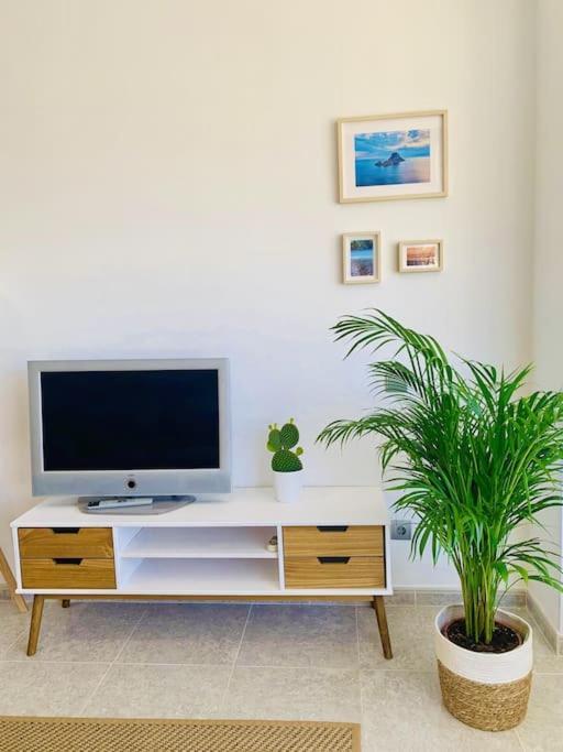 Alterhome Luminoso Estudio Con Piscina Y Maravillosas Vistas Torremolinos Ngoại thất bức ảnh