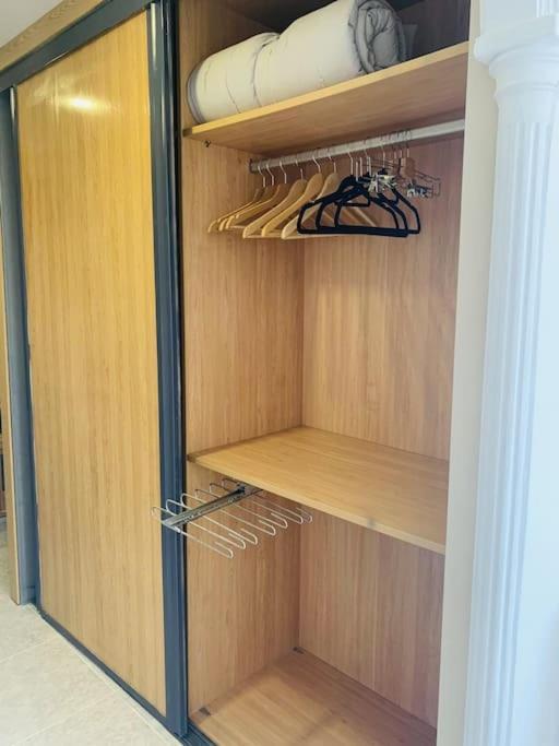 Alterhome Luminoso Estudio Con Piscina Y Maravillosas Vistas Torremolinos Ngoại thất bức ảnh