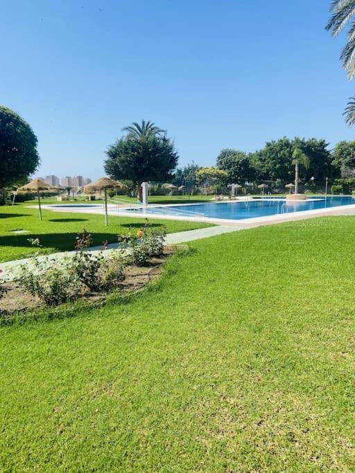 Alterhome Luminoso Estudio Con Piscina Y Maravillosas Vistas Torremolinos Ngoại thất bức ảnh