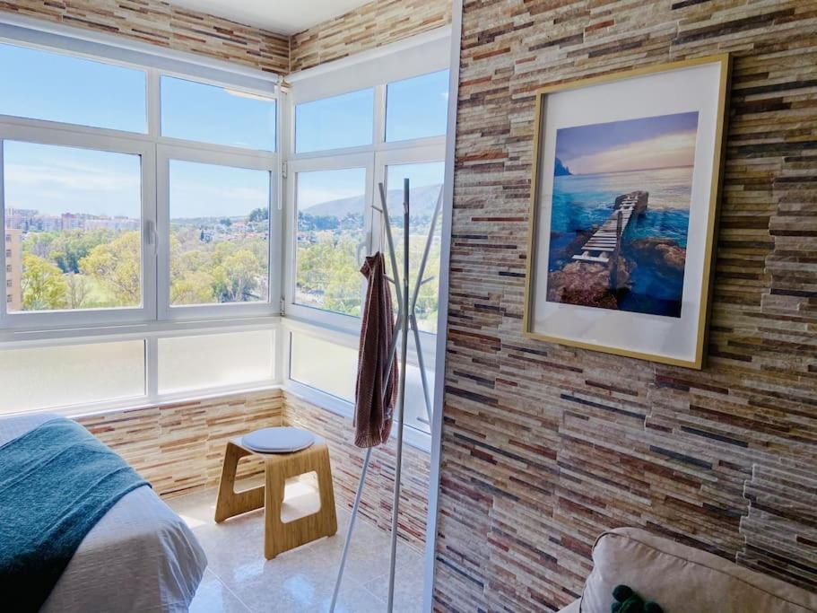 Alterhome Luminoso Estudio Con Piscina Y Maravillosas Vistas Torremolinos Ngoại thất bức ảnh